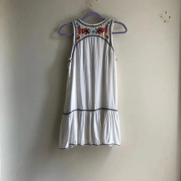 Revolve Embroidered Boho White Dress - Picture 11 of 12